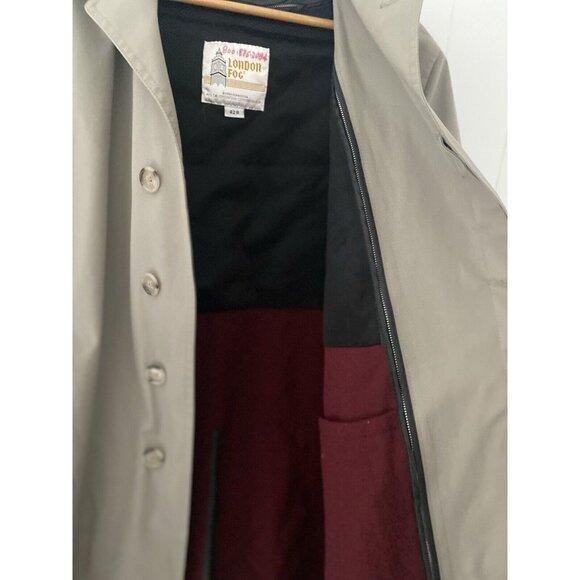 Vintage London Fog Trench Coat Mens 42 R Warm Removable Lining Beige - Picture 4 of 7